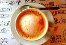 Favorite Drinks From Around the World | Photo Essay Cafe con Leche