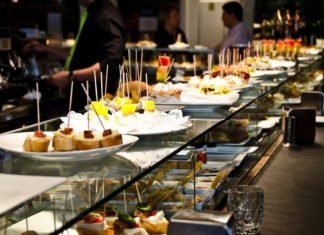 Dinners With Locals in Barcelona Dining Experiences in Barcelona